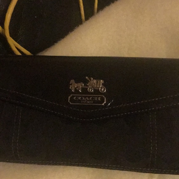 Coach purse and wallet - Picture 3 of 4